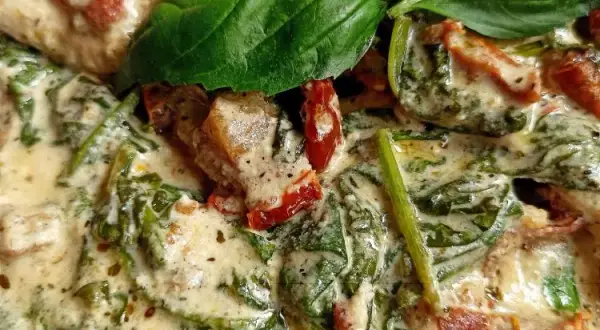 Najlepsze sosy do piersi z kurczaka – proste przepisy i porady dla smaku