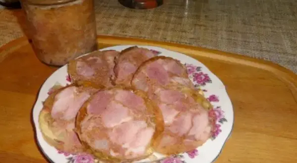 Co można zrobić z mięsa z golonki? Sprawdzone przepisy i metody przygotowania